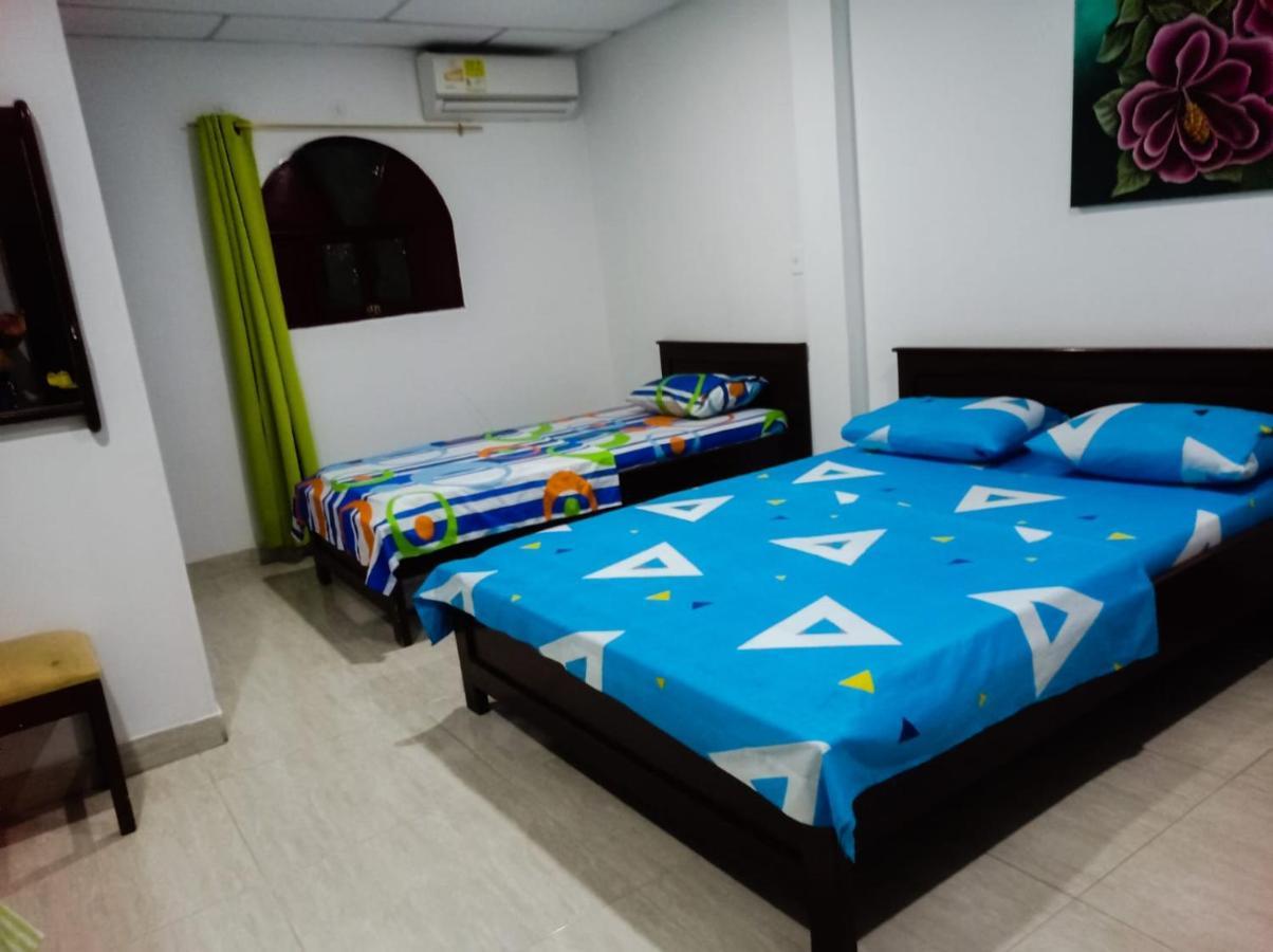 Hotel Acuarius Cúcuta エクステリア 写真
