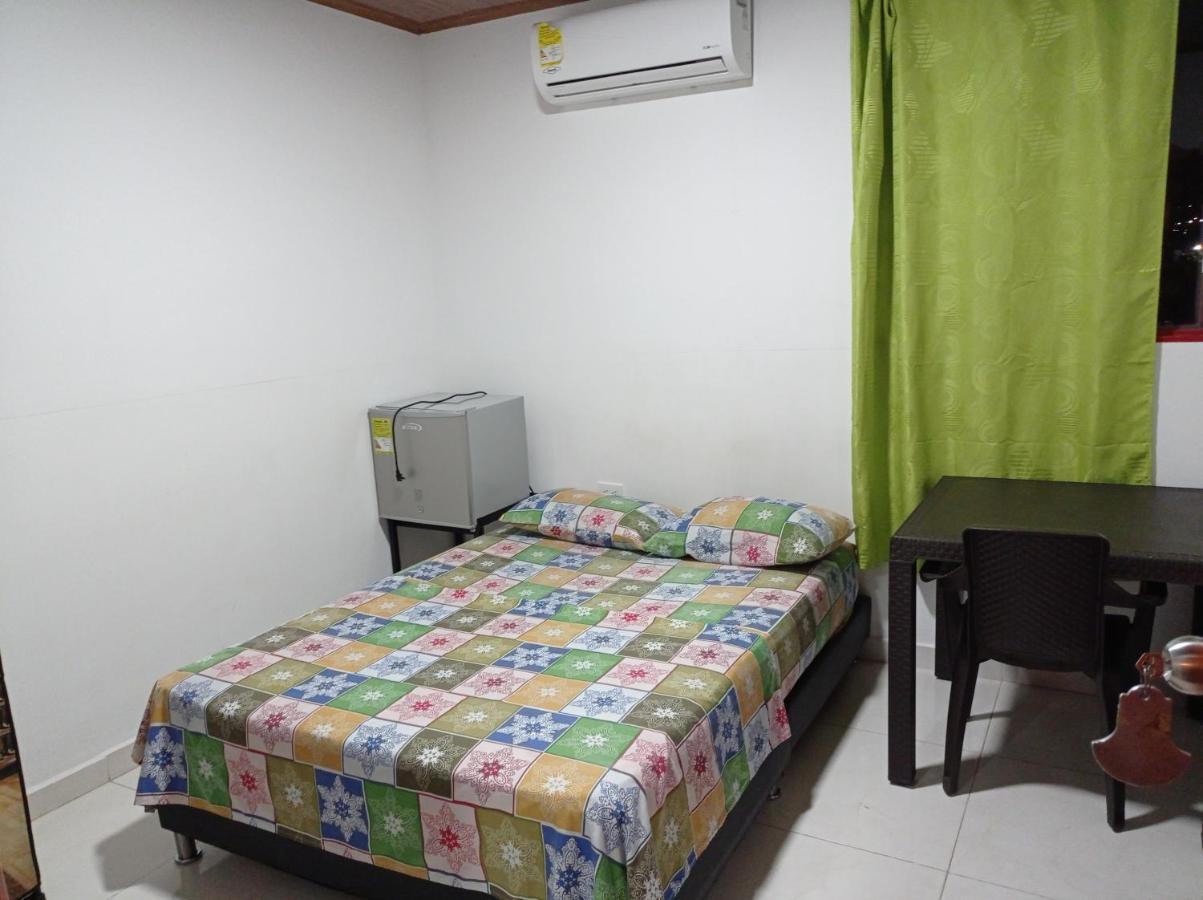 Hotel Acuarius Cúcuta エクステリア 写真