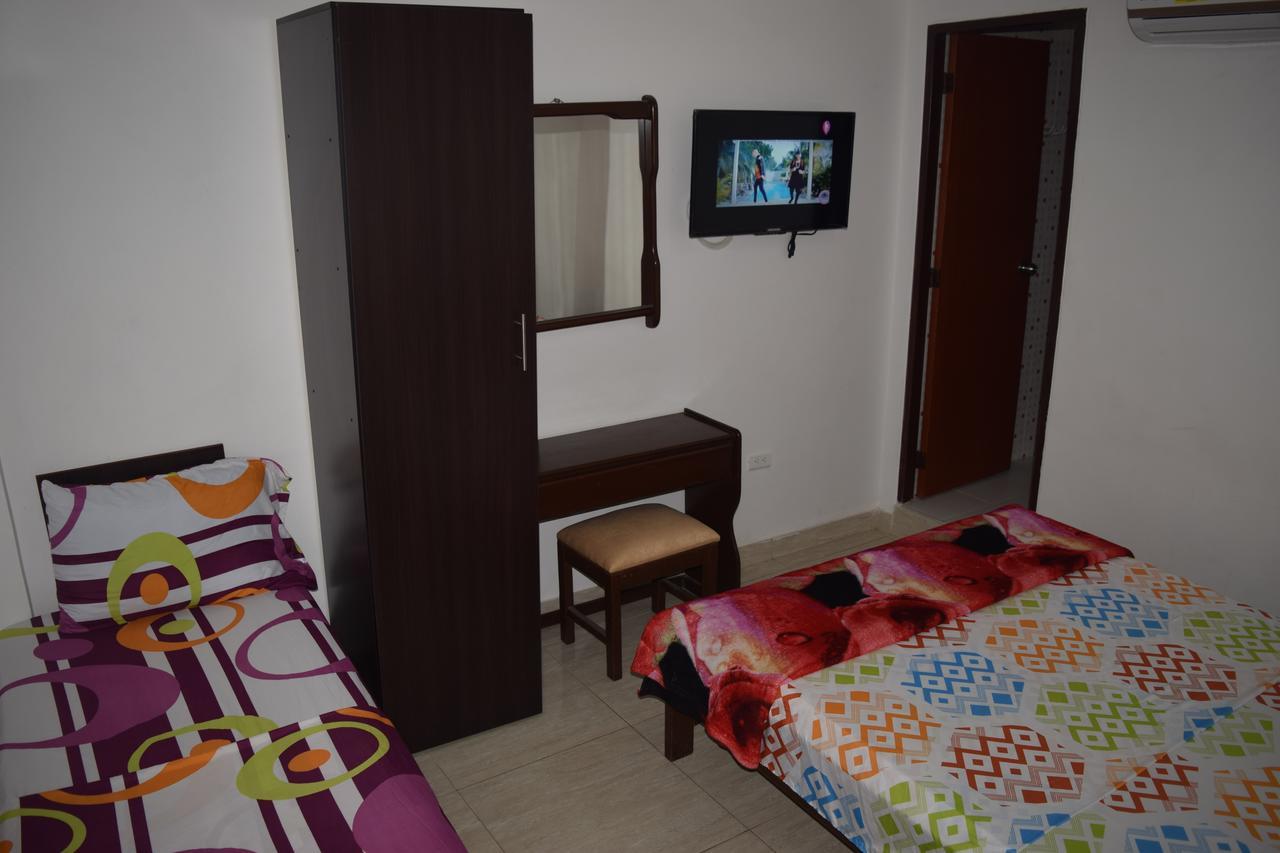 Hotel Acuarius Cúcuta エクステリア 写真