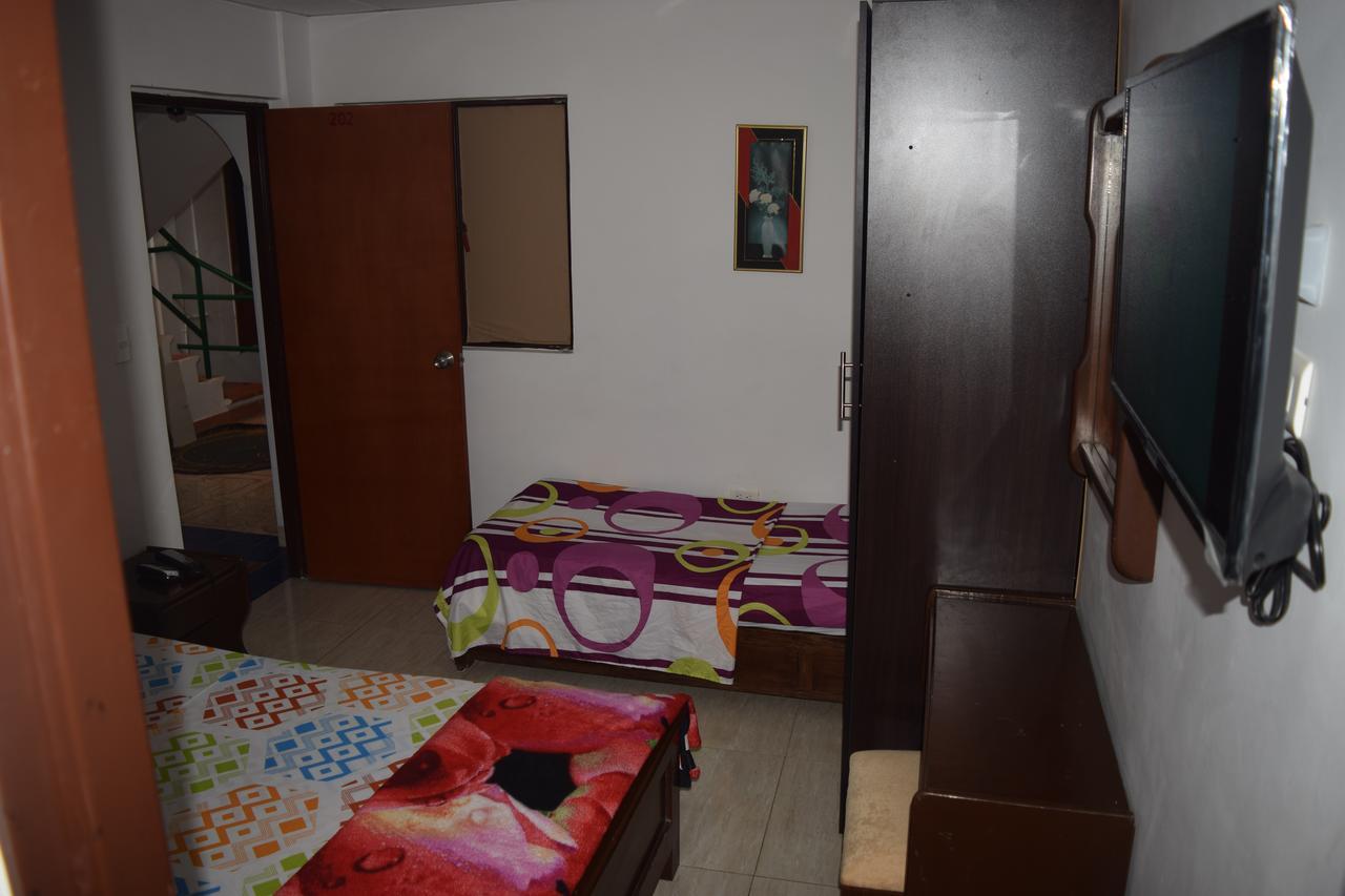 Hotel Acuarius Cúcuta エクステリア 写真